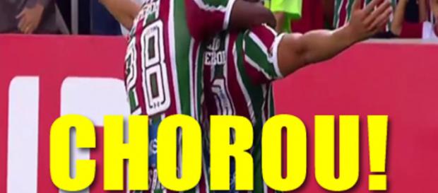Jogador não conteve as lagrimas ao falar do ex-clube Jogador não conteve as lagrimas ao falar do ex-clube