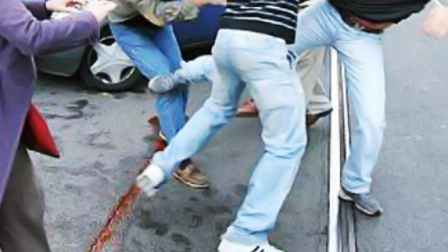 Rissa a mascali per un appartamento.