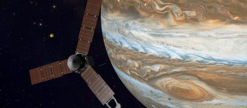 Jupiter and spacecraft Juno/Photo via Kevin Gill/Wikimedia