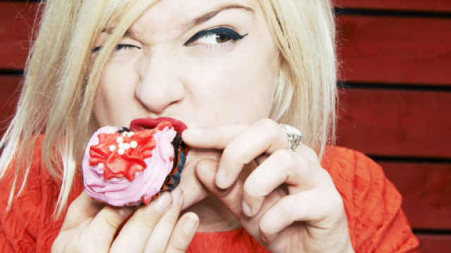 Mangiare a dismisura tutto l'anno: i motivi