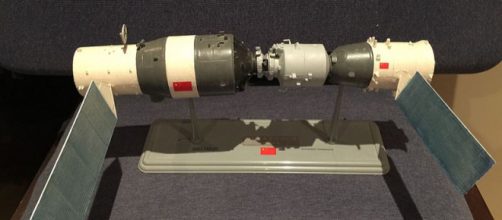 Model of the Chinese Tiangong Shenzhou space station combination (Image credit –Leebrandoncremer, Wikimedia Commons)