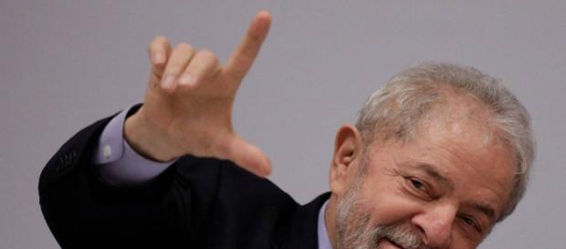 Ex-presidente pode ficar fora do pleito Ex-presidente pode ficar fora do pleito