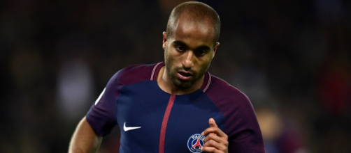 Mercato: Manchester United intéressé par Lucas? - bfmtv.com