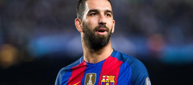 Negociaciones para que Arda Turan se una al Estambul Basaksehir Negociaciones para que Arda Turan se una al Estambul Basaksehir