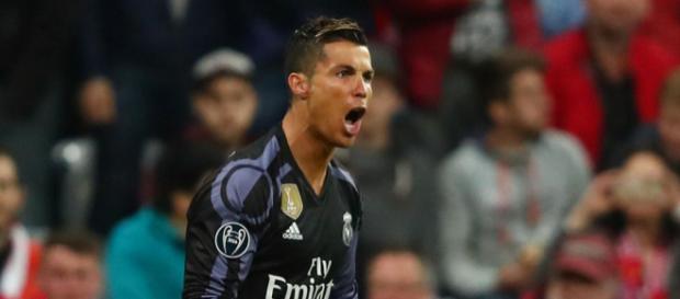 Cristiano Ronaldo va devoir bien jouer face au PSG ! Cristiano Ronaldo va devoir bien jouer face au PSG !