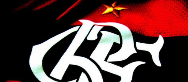 Flamengo já tem novo técnico e segue em busca de reforços Flamengo já tem novo técnico e segue em busca de reforços