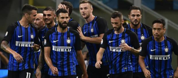 Inter de Milán vende a sus mejores jugadores Inter de Milán vende a sus mejores jugadores