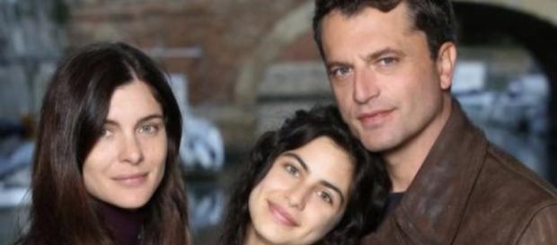 Vittoria Puccini è Emma in Romanzo Famigliare Vittoria Puccini è Emma in Romanzo Famigliare