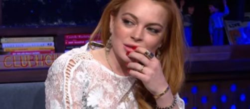 10 Twitter memes,Lindsay Lohan punched in the face over child trafficking allegation - Image - Watch What Happens Live with Andy Cohen | YouTube