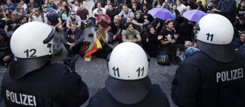 Berlino: la Polizei minaccia gli attivisti dopo il G20 - DINAMOpress - dinamopress.it