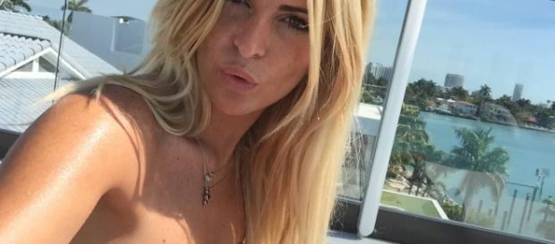Les Anges 9 : Mélanie est toujours vierge - Zone Actu People - zone-actu.com Les Anges 9 : Mélanie est toujours vierge - Zone Actu People - zone-actu.com