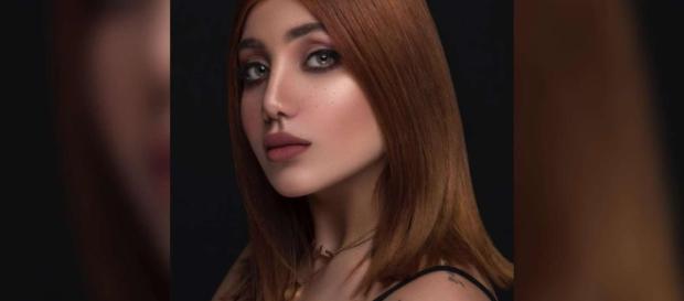 L'ex-miss Irak et blogueuse Tara Farès a été tuée ce jeudi 27 Septembre au volant de sa voiture en plein Badgad. L'ex-miss Irak et blogueuse Tara Farès a été tuée ce jeudi 27 Septembre au volant de sa voiture en plein Badgad.