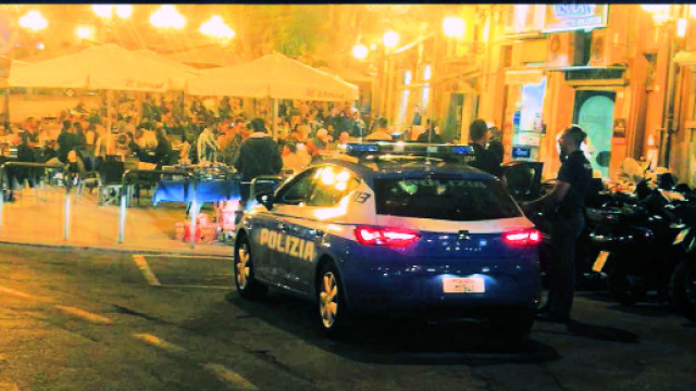 Il violento litigio &egrave; avvenuto proprio a pochi passi da piazza Yenne.