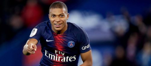 PSG : Kylian Mbappé défend la Ligue 1