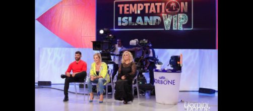 Uomini e donne: puntata speciale dedicata a Temptation Island.