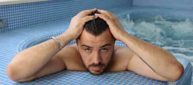 Sessione relax e benessere per il manager e imprenditore pugliese Christian Di Maggio - Foto: Instagram Sessione relax e benessere per il manager e imprenditore pugliese Christian Di Maggio - Foto: Instagram