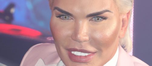 Il Ken umano Rodrigo Alves arrestato in Germania