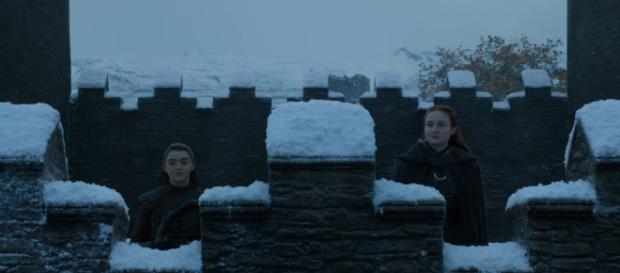 'GOT': Sophie Turner & Maisie Williams smoked marijuana at the end of the shootings. Image credit:Doran Martell/YouTube screenshot 'GOT': Sophie Turner & Maisie Williams smoked marijuana at the end of the shootings. Image credit:Doran Martell/YouTube screenshot