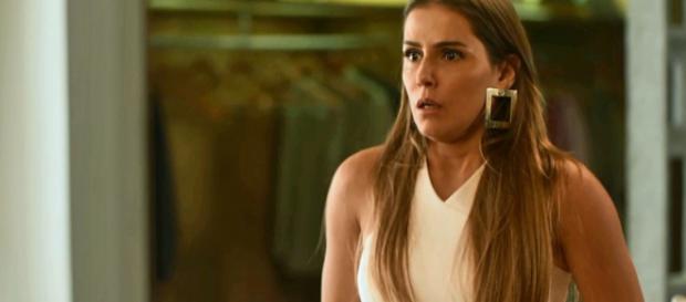 Na reta final de Segundo Sol, Karola descobre quem são seus pais Na reta final de Segundo Sol, Karola descobre quem são seus pais