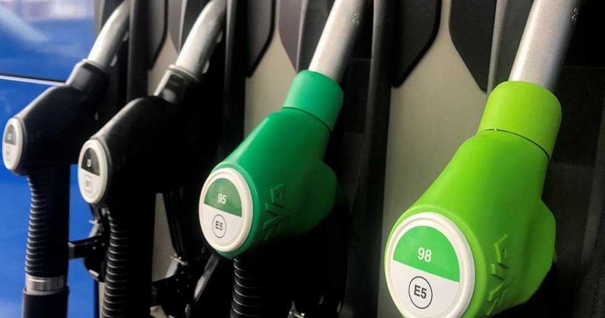 Nuove Etichette Per Distinguere I Carburanti: Da Oggi In Vigore In ...