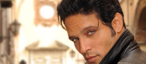 Italian actor Gabriel Garko hosts popular Romanian festival gala ... - romania-insider.com