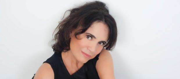 Regina Duarte se posicionou nas redes sociais a respeito de Bolsonaro Regina Duarte se posicionou nas redes sociais a respeito de Bolsonaro