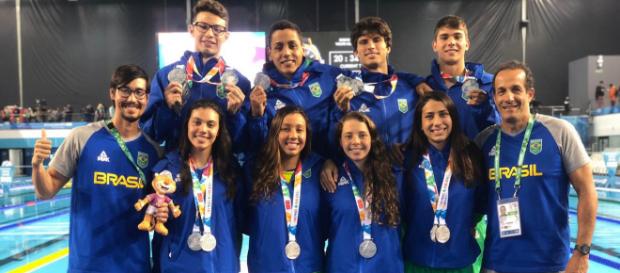 Natação brasileira é um dos grandes destaques dos Jogos da Juventude em Buenos Aires. Natação brasileira é um dos grandes destaques dos Jogos da Juventude em Buenos Aires.