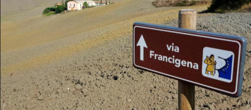 credenziale – Camminando sulla Via Francigena - viefrancigene.com