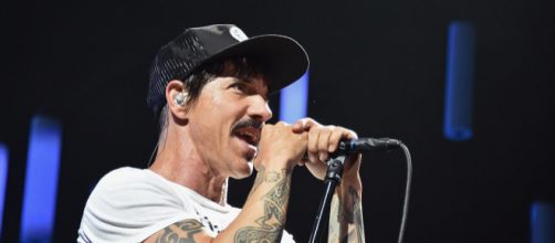 How Red Hot Chili Peppers' Anthony Kiedis spends his money - cnbc.com