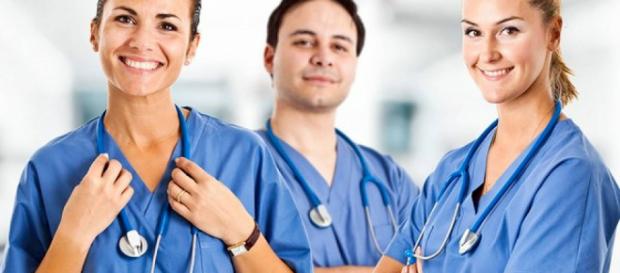 Corso per operatore socio sanitario da 1000 e da 400 ore – R&M ... - sardegna.it Corso per operatore socio sanitario da 1000 e da 400 ore – R&M ... - sardegna.it