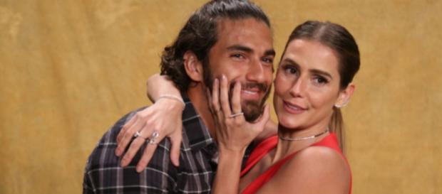 Deborah Secco terá cena inusitada com o marido na novela das 21 horas Deborah Secco terá cena inusitada com o marido na novela das 21 horas