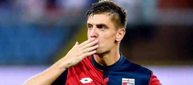 Krzysztof Piatek foi contratado pelo Genoa no início da temporada e já marcou 13 gols em apenas 8 partidas Krzysztof Piatek foi contratado pelo Genoa no início da temporada e já marcou 13 gols em apenas 8 partidas