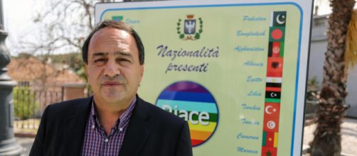 Lucano: 'A Riace sorgerà un nuovo Sprar, autogestito e indipendente'.