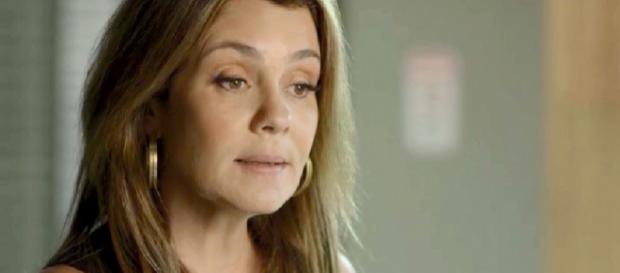 Laureta revela que foi abusada no passado Laureta revela que foi abusada no passado