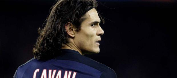 Mercato: Le futur de Cavani lié au transfert de Ronaldo au PSG - parisfans.fr Mercato: Le futur de Cavani lié au transfert de Ronaldo au PSG - parisfans.fr