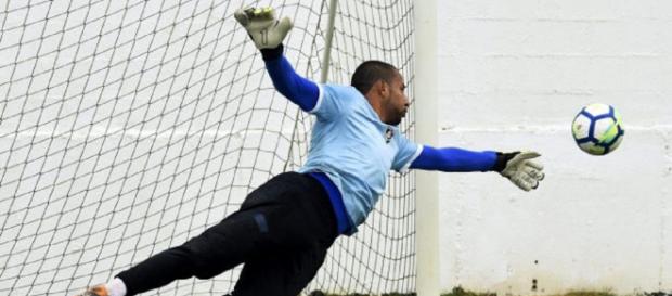 Mesmo na reserva, Rodolfo se destacou e será adquirido em definitivo pelo Fluminense (Foto: Portal Explosão Tricolor) Mesmo na reserva, Rodolfo se destacou e será adquirido em definitivo pelo Fluminense (Foto: Portal Explosão Tricolor)