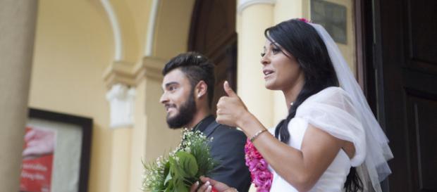Aqababe clashe Thibault sur son mariage : 'Tu t'es marié dans Les Anges avec Shanna' Aqababe clashe Thibault sur son mariage : 'Tu t'es marié dans Les Anges avec Shanna'