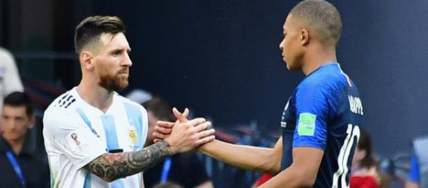 Top 10 des joueurs les plus chers du monde selon Transfermarkt Top 10 des joueurs les plus chers du monde selon Transfermarkt