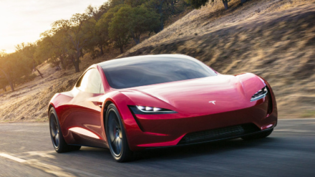 Tesla sta per migliorare notevolmente il proprio Autopilot e sbarcare in Europa