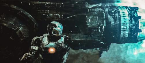 A new theory hints that Iron Man will build the Proton Cannon in 'Avengers 4' [Image Credit: The Cosmic Wonder/YouTube screencap]