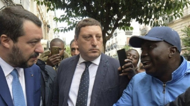 Ministro Salvini a Napoli: 'Ritorner&ograve; dopo aver messo ordine in questa citt&agrave;'