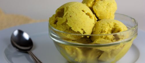 Vegan French vanilla ice cream - [Veganbaking.net / Flickr]