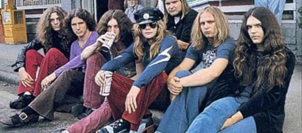 La band Lynyrd Skynyrd negli anni '70 La band Lynyrd Skynyrd negli anni '70