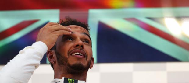 Lewis Hamilton, l'état de grâce - Formule 1 - Auto/Moto - lefigaro.fr Lewis Hamilton, l'état de grâce - Formule 1 - Auto/Moto - lefigaro.fr