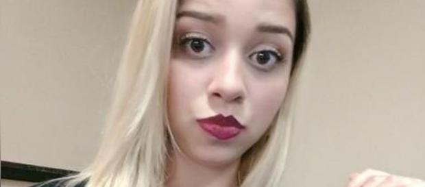 Andressa foi atingida por um tiro acidental Andressa foi atingida por um tiro acidental
