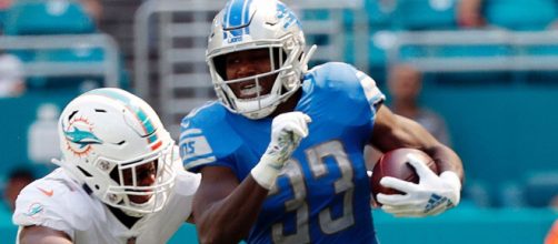 Kerryon Johnson had a huge day for the Lions in Week 7. [Image via ESPN/YouTube]