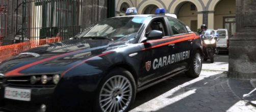 Maxi operazione dei carabinieri di Napoli: arresti e sequestri di droga e armi