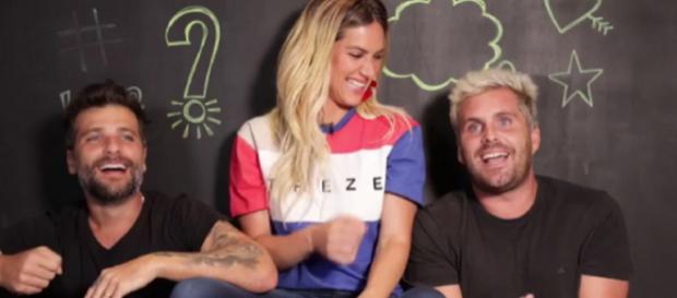 À esquerda, Bruno Gagliasso, sua esposa, Giovanna Ewbank e seu irmão, Thiago Gagliasso. Imagem: Reprodução À esquerda, Bruno Gagliasso, sua esposa, Giovanna Ewbank e seu irmão, Thiago Gagliasso. Imagem: Reprodução