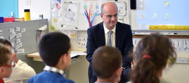 Blanquer veut mettre de l'ordre dans le système éducatif français Blanquer veut mettre de l'ordre dans le système éducatif français