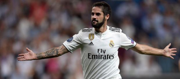 Real Madrid : Isco tacle Cristiano Ronaldo Real Madrid : Isco tacle Cristiano Ronaldo
